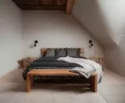 minimalist bedroom
