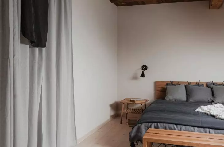the interior, although somewhat ascetic, creates a cozy atmosphere