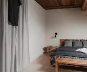 the interior, although somewhat ascetic, creates a cozy atmosphere