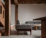 The designers' original concepts were complemented by proven classics - including Sergio Saporiti's armchairs