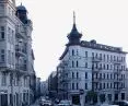 w 2011 roku „Żelazko” zostało zrekonstruowane, a na narożniku ponownie pojawiła się wieżyczka zniszczona w czasie II wojny światowej