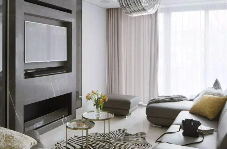 Apartment in the Center by MGN studio