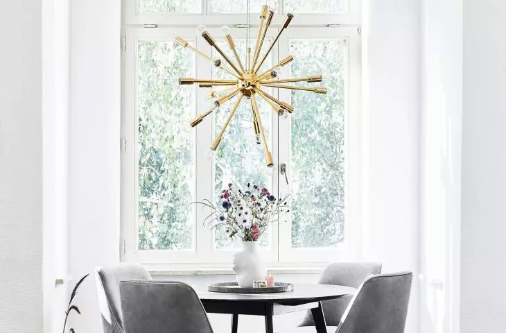 Lighting is a key element of Hollywood Regency style interior design