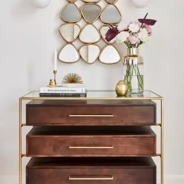 Match gold accessories