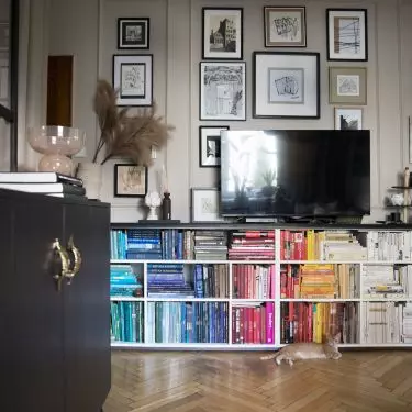 Bookshelf