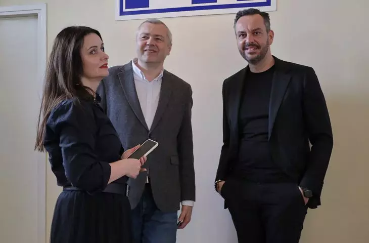 Od lewej: redaktorka naczelna A&B Małgorzata Tomczak, prodziekan WA PK prof. Tomasz Kozłowski, architekt Maciej Franta