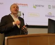 Wykłady otworzył prodziekan WA PK prof. Tomasz Kozłowski