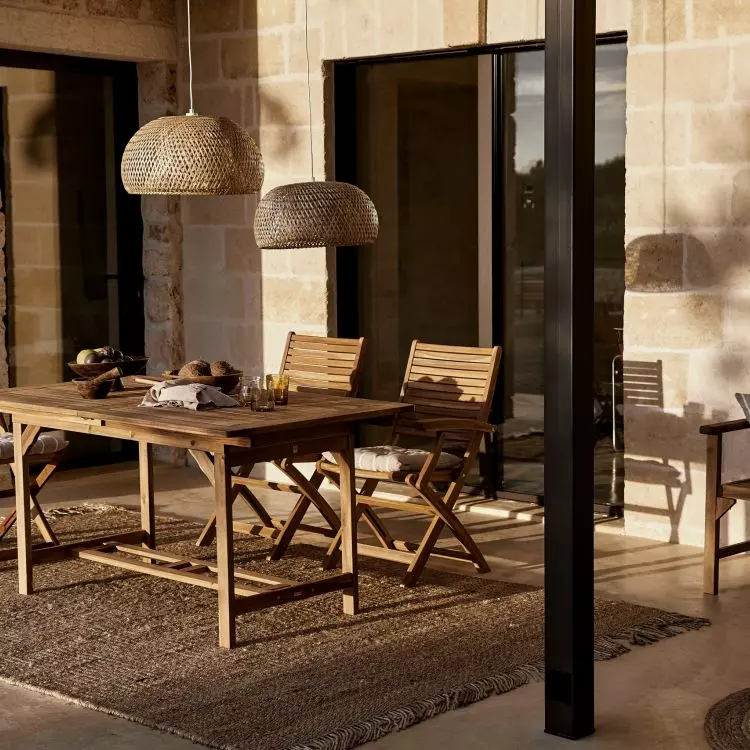 Wooden furniture is an absolute classic 