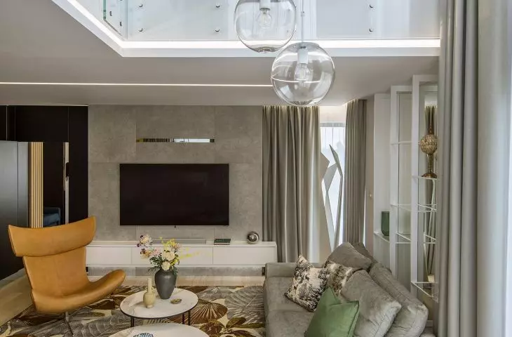 Decorative light line under the ceiling