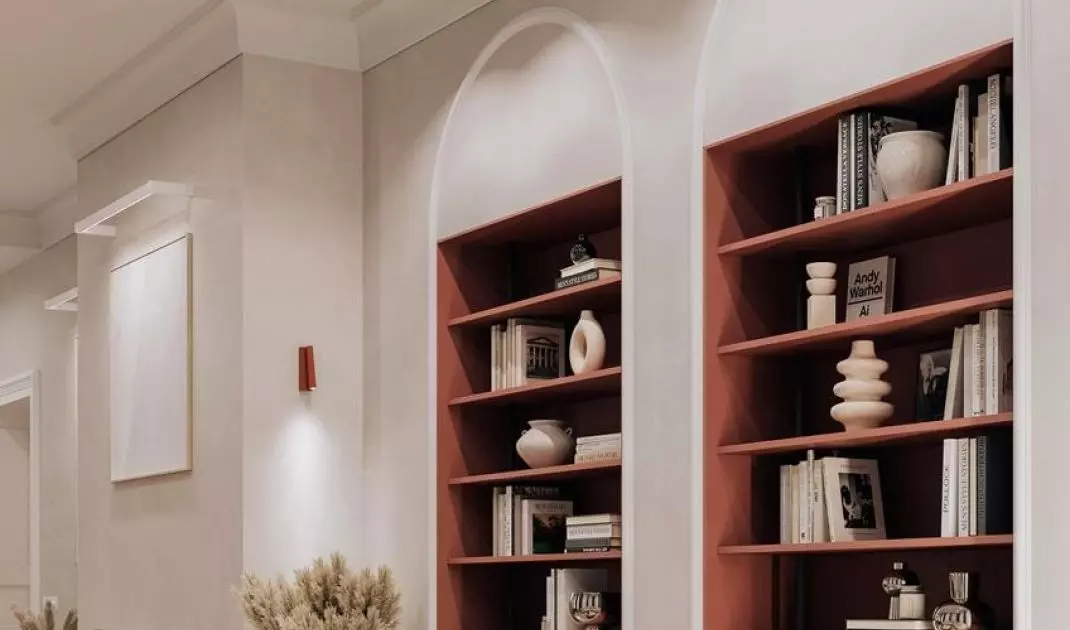 Match the lighting with other color accents in the apartment