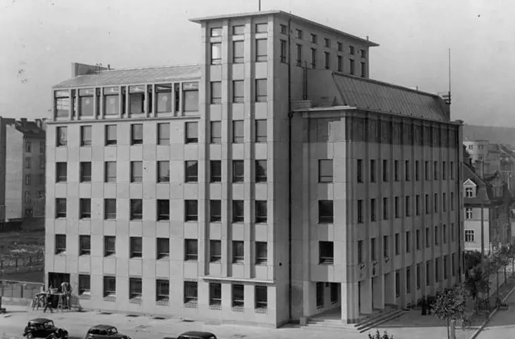 Dom Bawełny, 1938