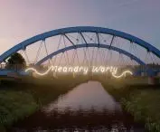 Meanders of Warta project, neon sign on the bridge