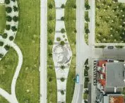 oprócz zielonych dachów, roślinności przydomowej oraz porastającej wewnętrzne dziedzińce projektanci Västra Hamnen przewidzieli także rozległe parki