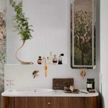 Vintage cabinet