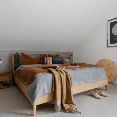 Bedroom in gray and shades of red 