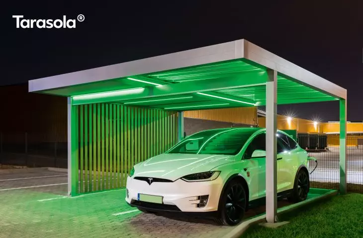 Tarasola Carport, charging an electric car