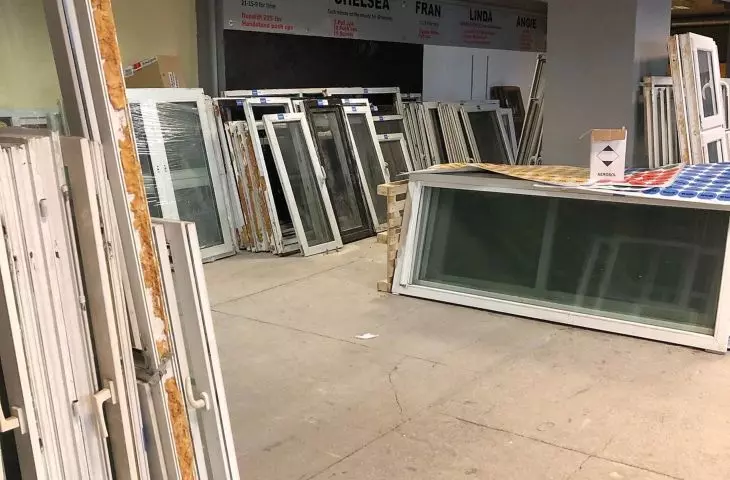 magazyn fundacji BRDA w Warszawie