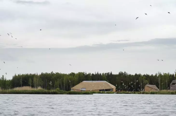 The surrounding Östergötland region has a history of using cane as a material in rural industries