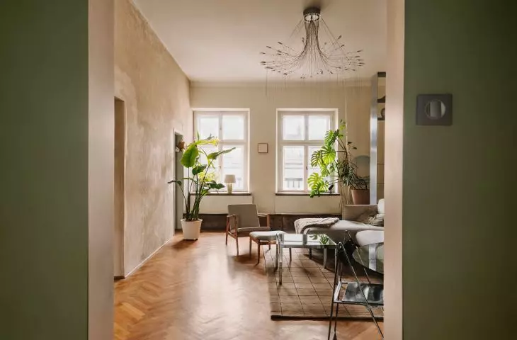 Salon to miejsce relaksu z widokiem na stary Kraków