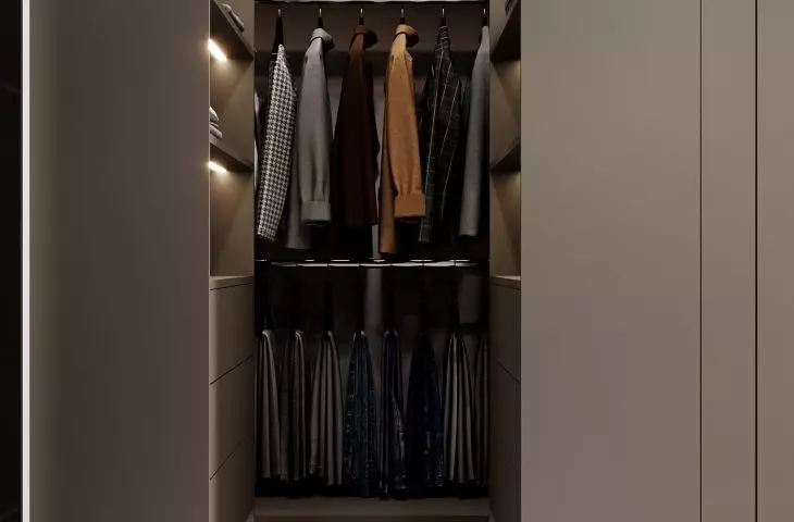 The owners' dressing room is accessed from the bedroom