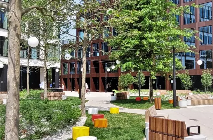 kompleks biurowy i plac „Nowy Rynek” w Poznaniu