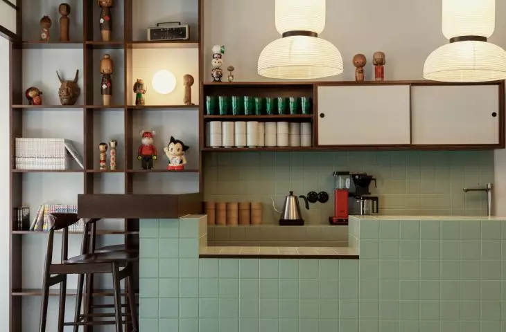 Bar w kolorze miętowej zieleni
