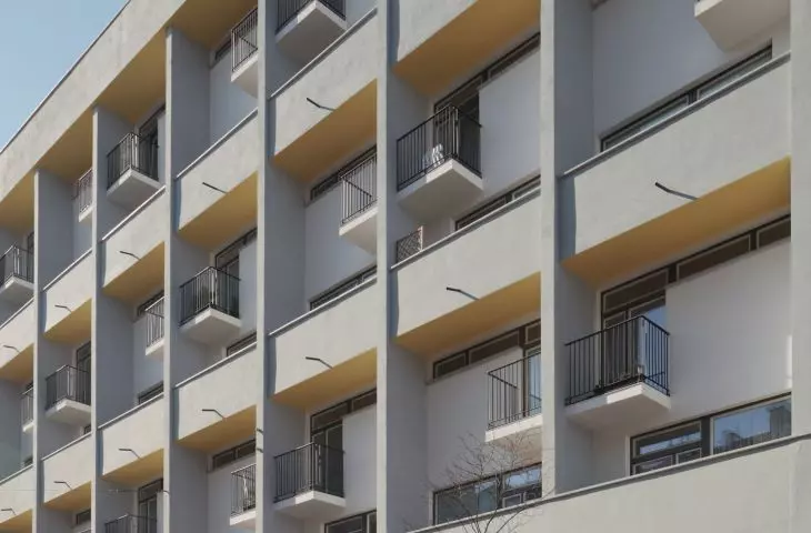 mondrianowska kompozycja elewacji