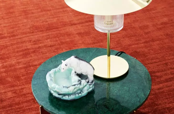 Ball on Top table lamp, Design by Us