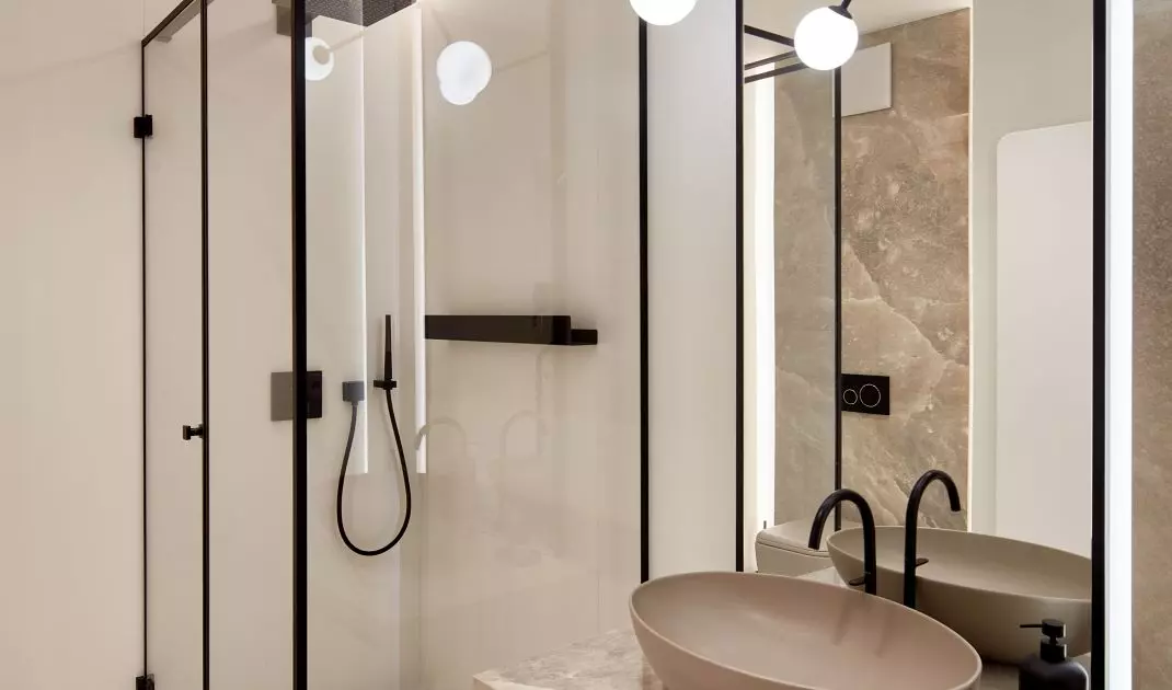 Salmon color appears in the bathroom