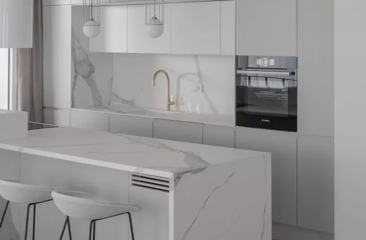 In many places you will find a white marble motif