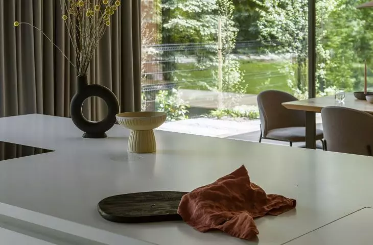 Large windows make the kitchen appear spacious