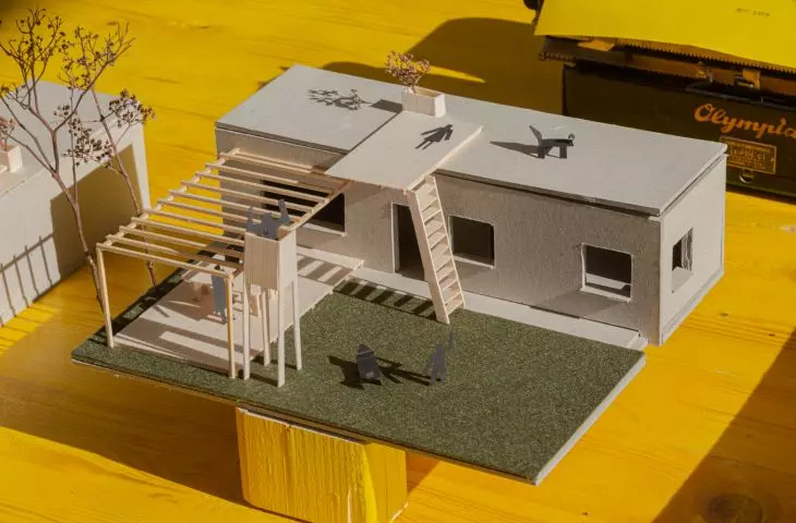 Mock-up, home remodeling project using garden 