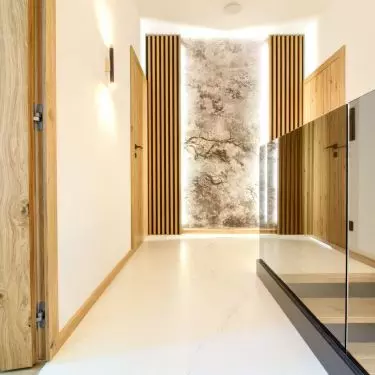 The dominant theme of the arrangement is wood
