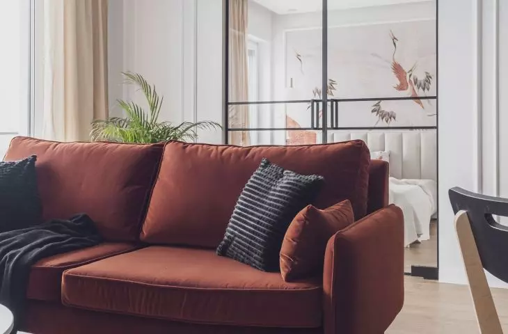 Brick sofa enlivens subdued space