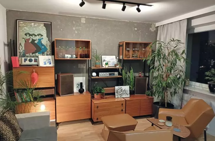 Paweł Wołejsza's private apartment, and in it, among other things, an exposed prefabricated reinforced concrete slab and a rescued communist-era Drzwotechnik modular furniture cabinet