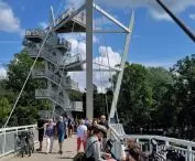 Pedestrian and bicycle bridge in Owińskach near Poznań, design: Atelier Paweł Byrski