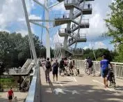 Pedestrian and bicycle bridge in Owińskach near Poznań, design: Atelier Paweł Byrski