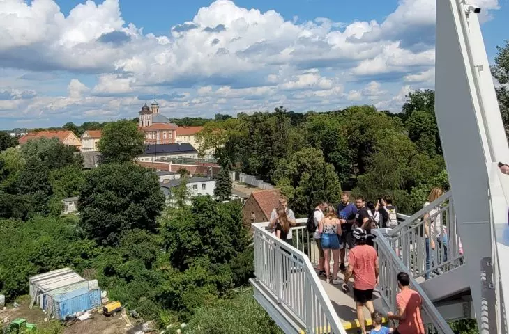 kładka pieszo-rowerowa w Owińskach k/Poznania, proj.: Atelier Paweł Byrski