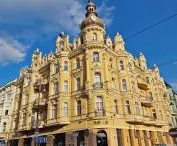 arguably, it was water connectivity to Berlin that contributed to the development of this delicious architecture; transportation is not just business - it also means the transfer of ideas, including fashion and aesthetics