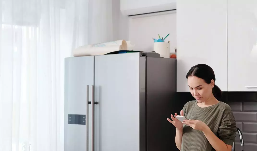 If you connect your home appliances to a smart system, you will be able to get the most out of them. Smart solutions in the kitchen are not only convenient, but also save energy.