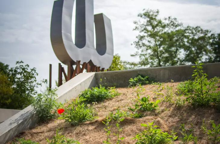 monument on the mound