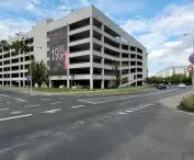 parking CH Malta wzdłuż ulicy Maltańskiej
