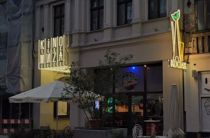 poznańskie neony