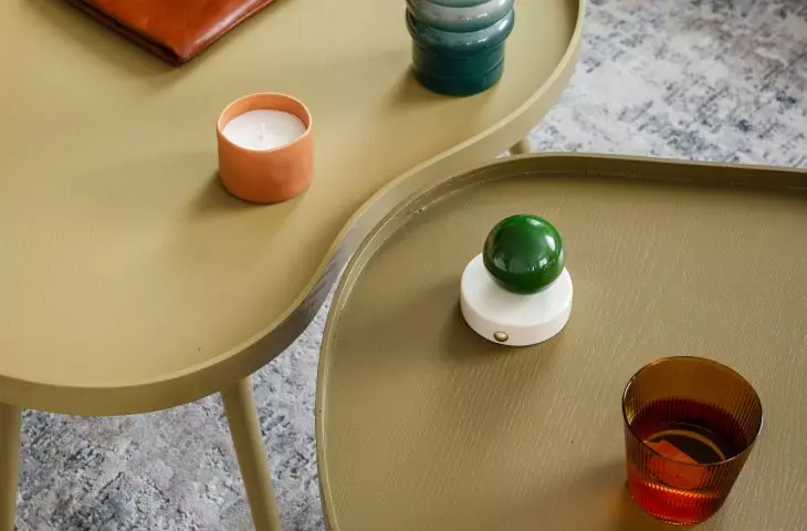  Coffee tables with organic shapes