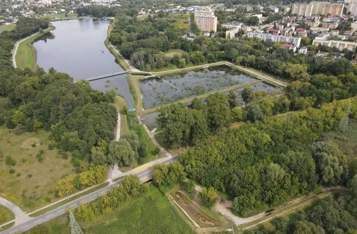 Adaptation of cities to climate change includes actions at different scales; pictured is the implementation of blue-green infrastructure (BZI) on a large scale