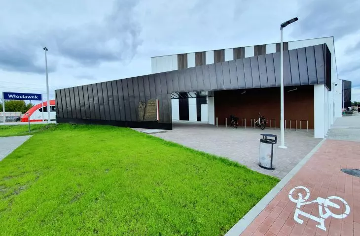 new station building