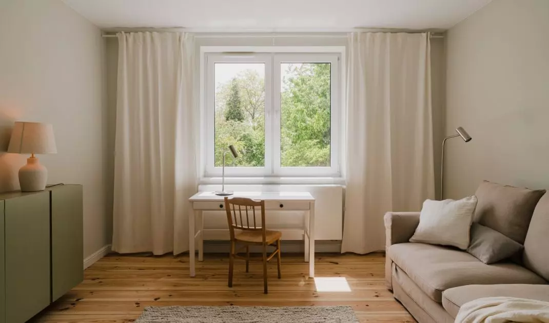 The living room is filled with natural colors