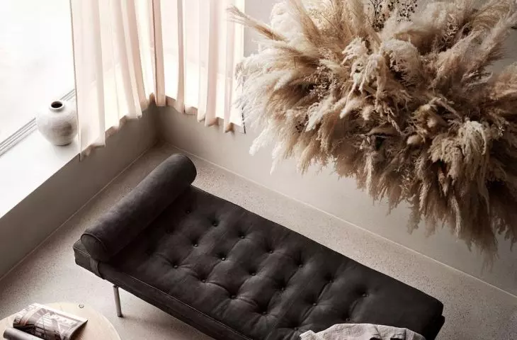 Choose neutral colors