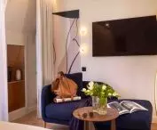 Butikowy hotel w Paryżu projektu Tremend już otwarty, a w nim prace polskich artystów!