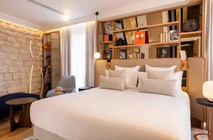 Butikowy hotel w Paryżu projektu Tremend już otwarty, a w nim prace polskich artystów!